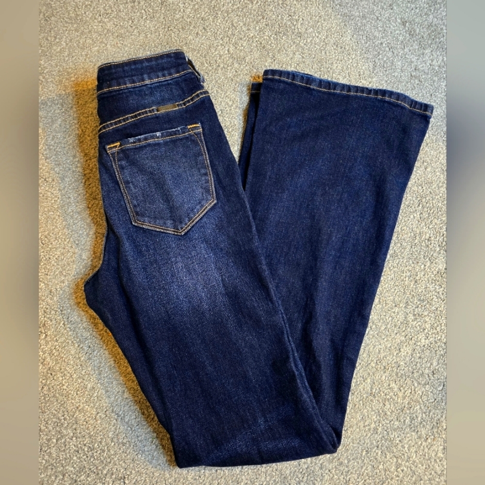 KanCan Kurvy Ultra High Super Flare Jeans Cowgirl Lainey Wilson Western Denim
